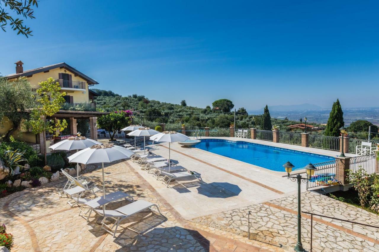 Villa La Casetta Sonnino ภายนอก รูปภาพ