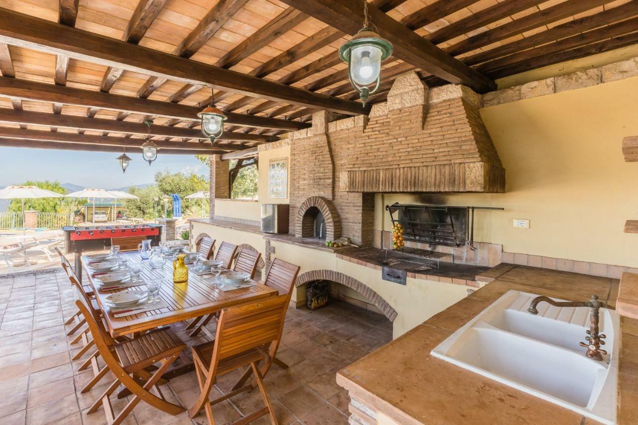 Villa La Casetta Sonnino ภายนอก รูปภาพ
