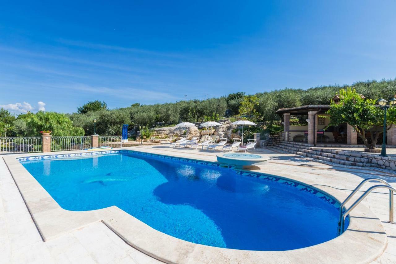 Villa La Casetta Sonnino ภายนอก รูปภาพ