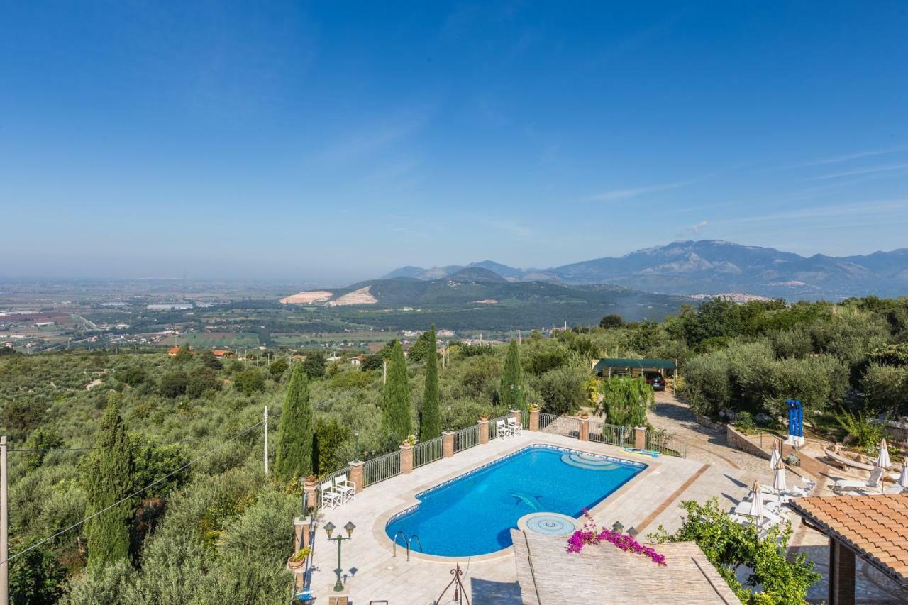 Villa La Casetta Sonnino ภายนอก รูปภาพ